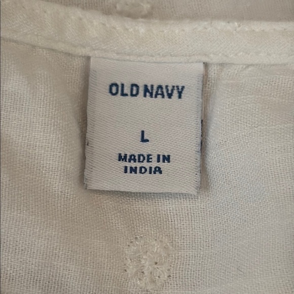 Old Navy Eyelet Ruffle Sleeve Tank Top in White Size Large - Picture 8 of 9